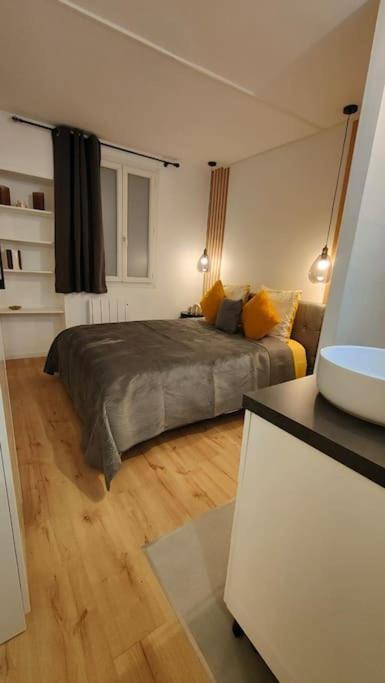 בזונס Joli Appartement Au Pied Du Tramway מראה חיצוני תמונה