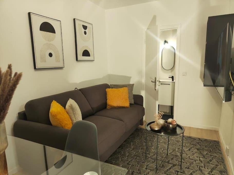 בזונס Joli Appartement Au Pied Du Tramway מראה חיצוני תמונה